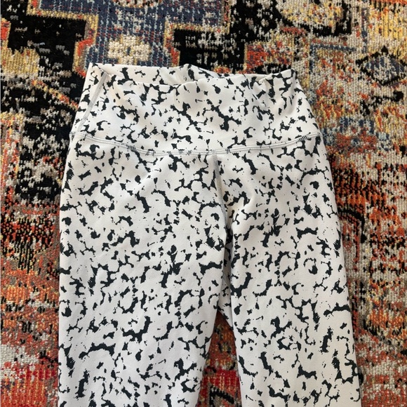 Varley Century Legging, Size Small - Picture 4 of 7